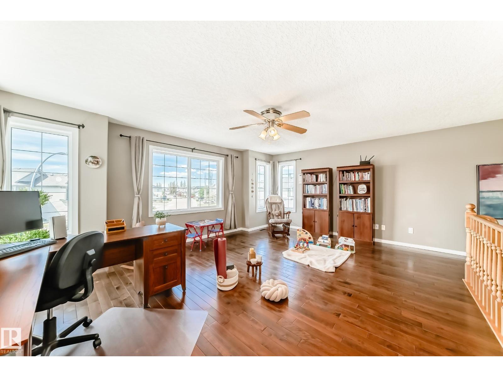 14647 137 ST NW - 42