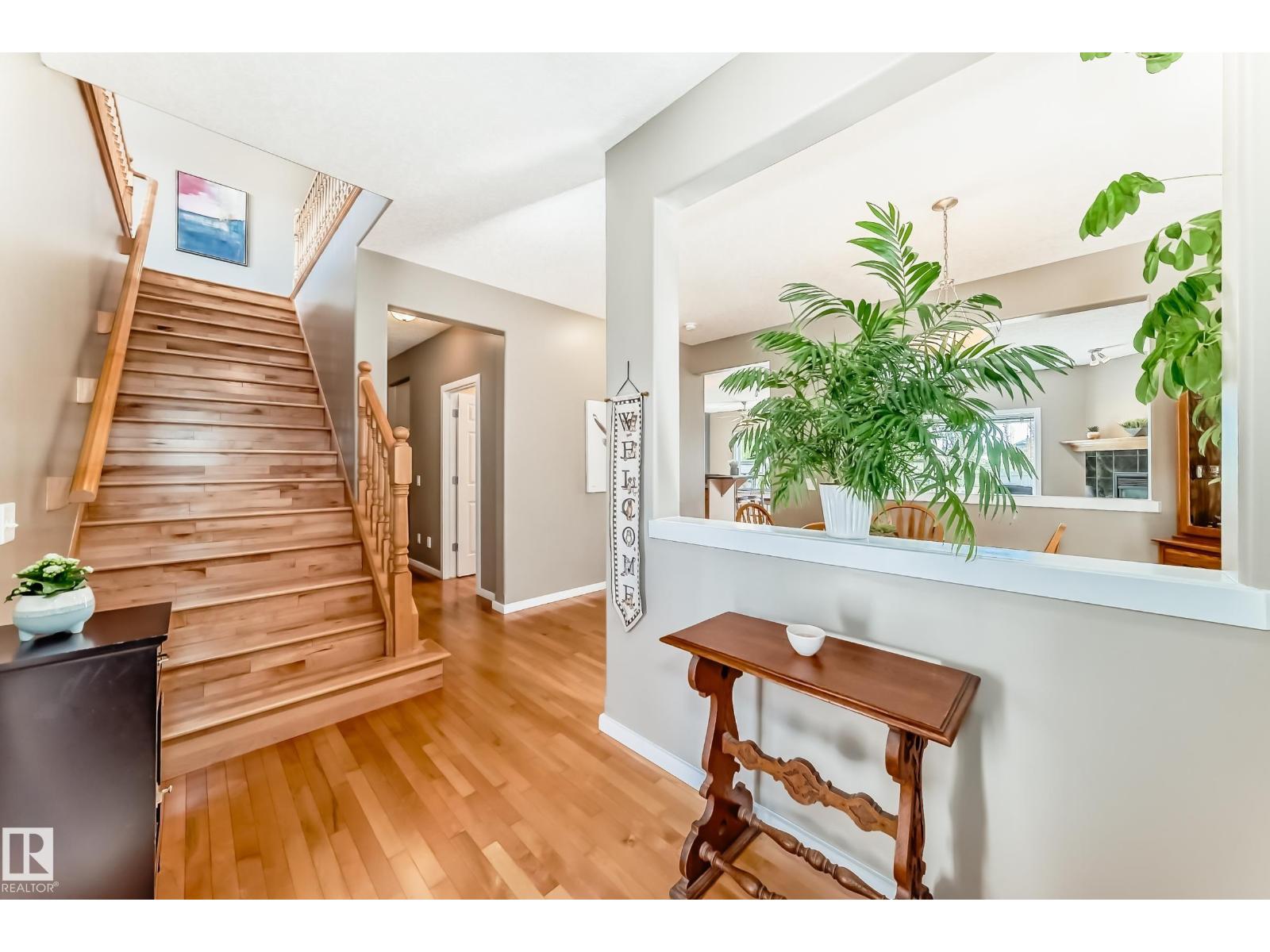 14647 137 ST NW - 5