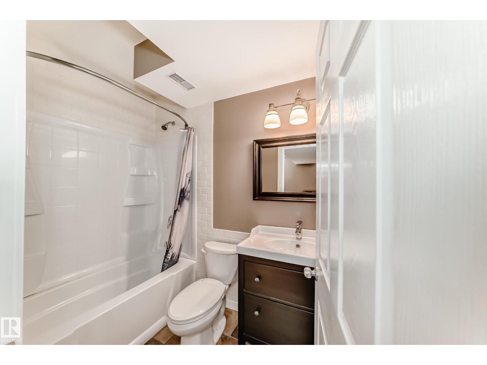 14647 137 ST NW - 58