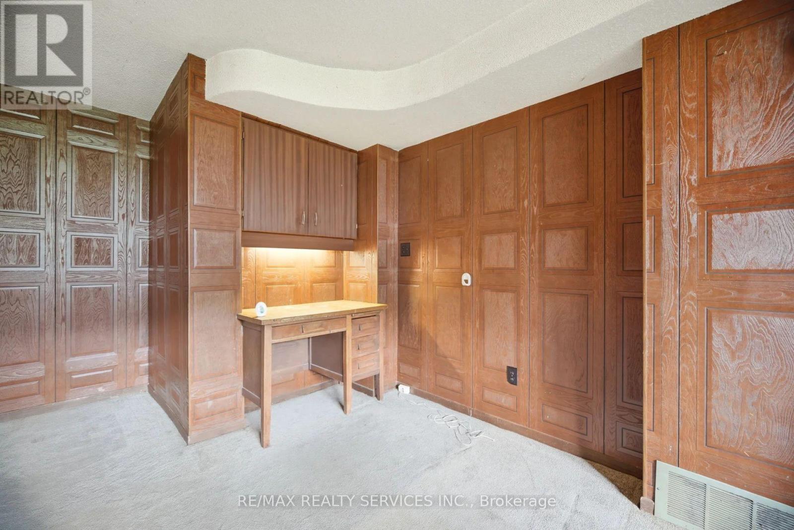 27 HADRINA STREET - 37