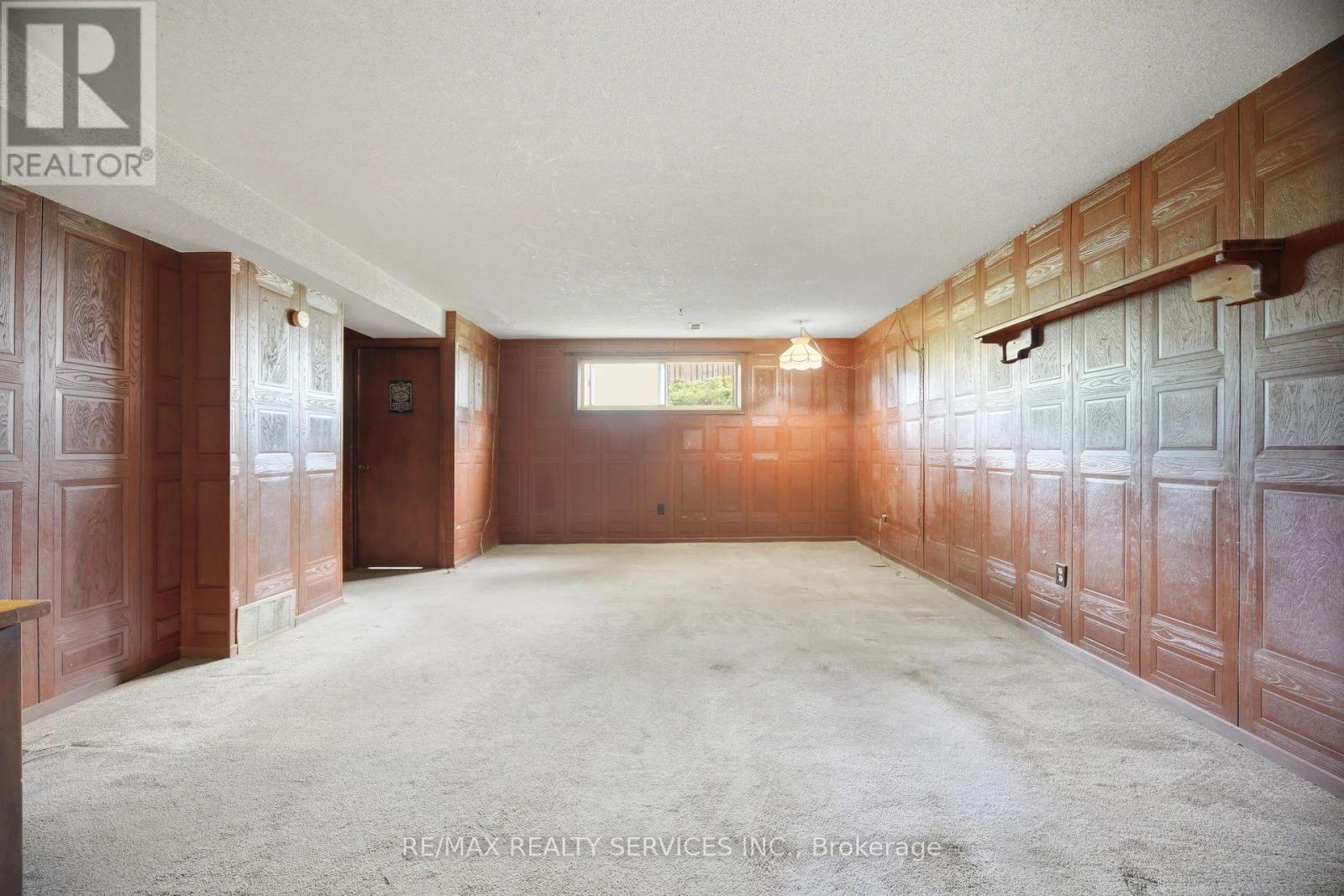 27 HADRINA STREET - 42