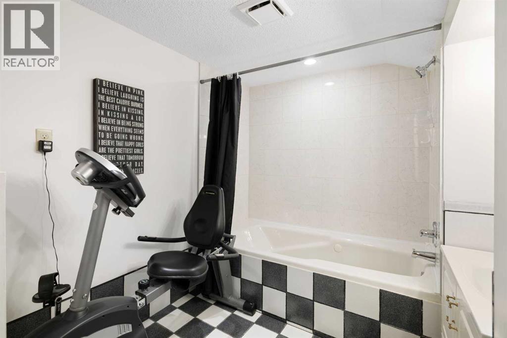 14207 Deer Run Boulevard SE - 44