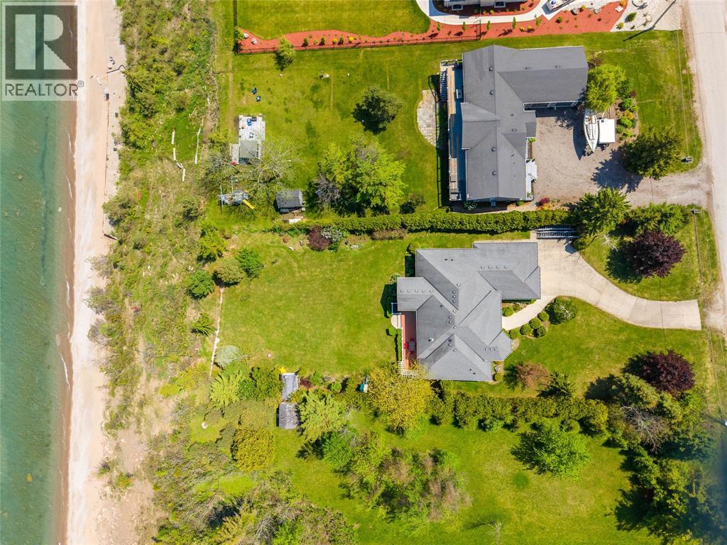 4266 BLUEPOINT DRIVE - 44