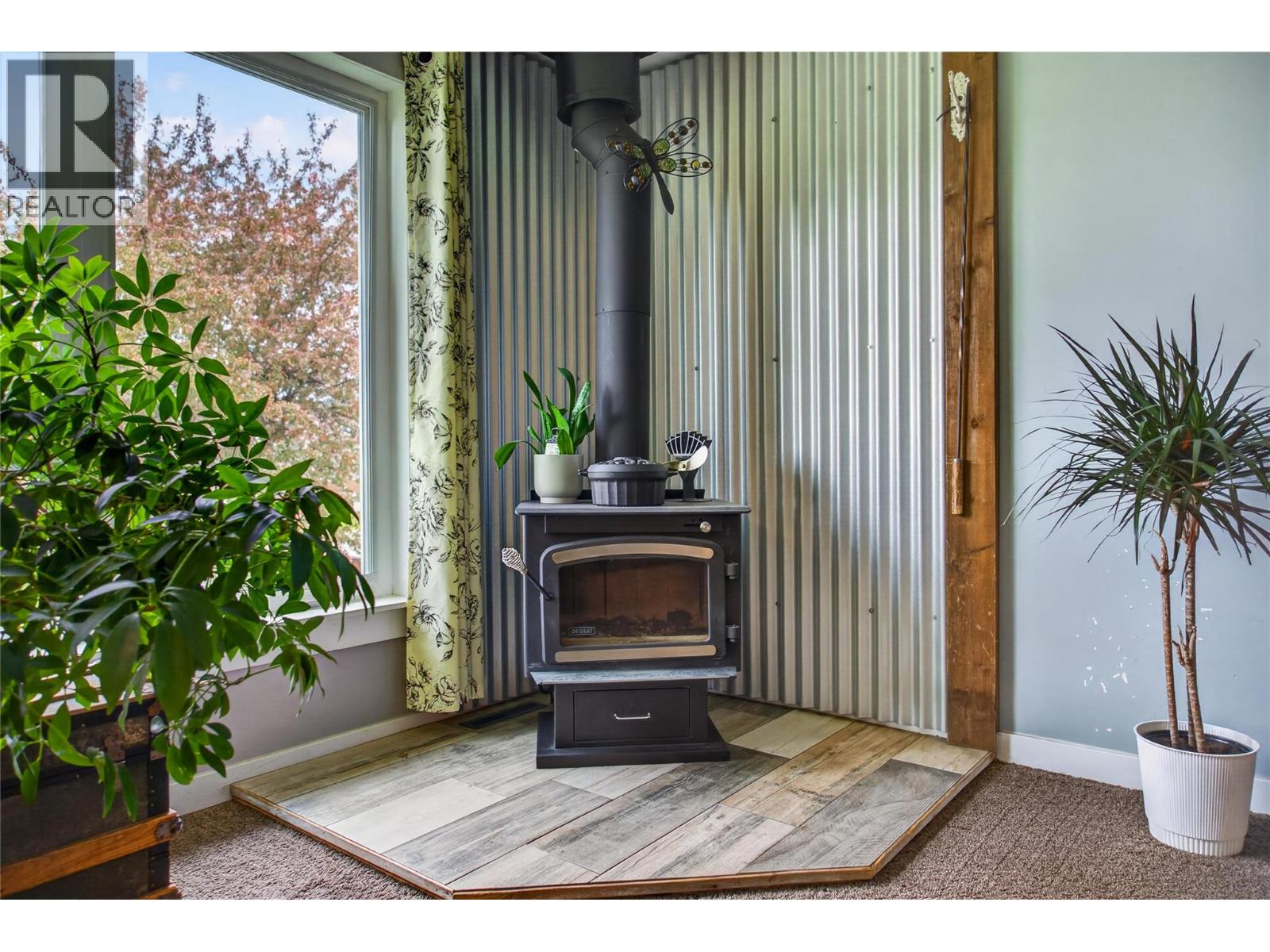 112 6th Avenue S - 8