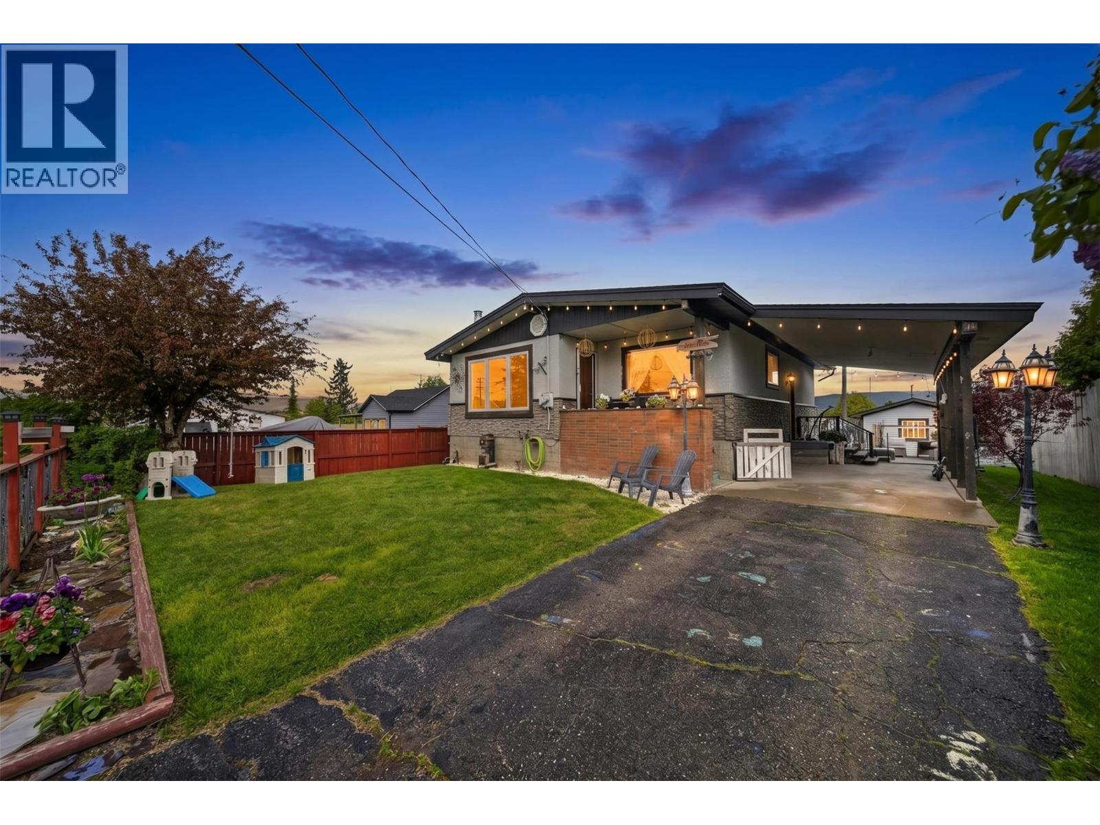 112 6th Avenue S - 34