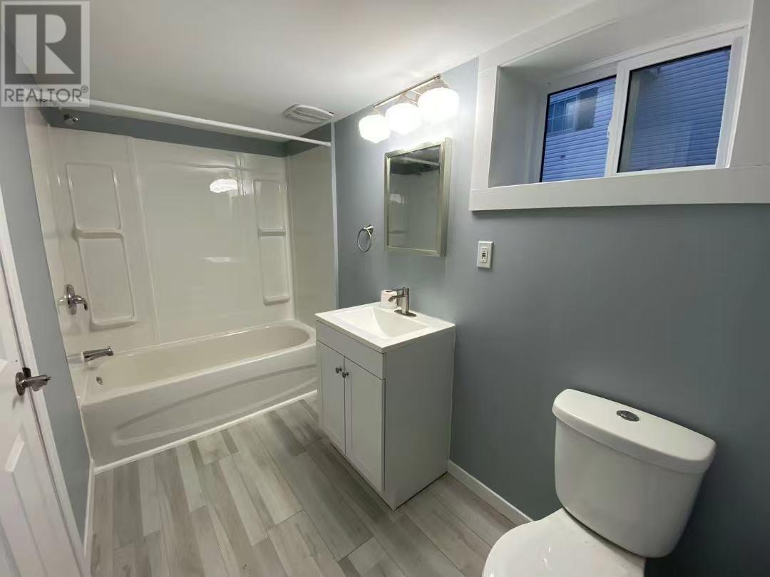 581-583 Queen Street - 5