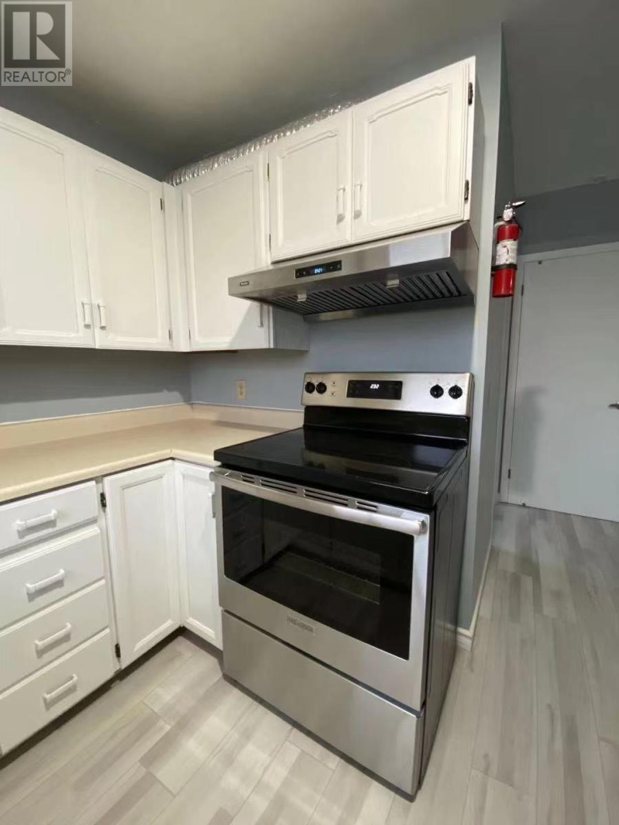 581-583 Queen Street - 9