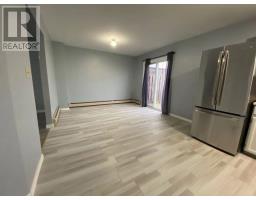 Ensuite (# pieces 2-6) - 581-583 Queen Street, Charlottetown, PE C1A9C8 Photo 6