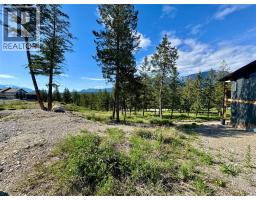 2627 Taynton Trail, Invermere, BC V0A1K4 Photo 12