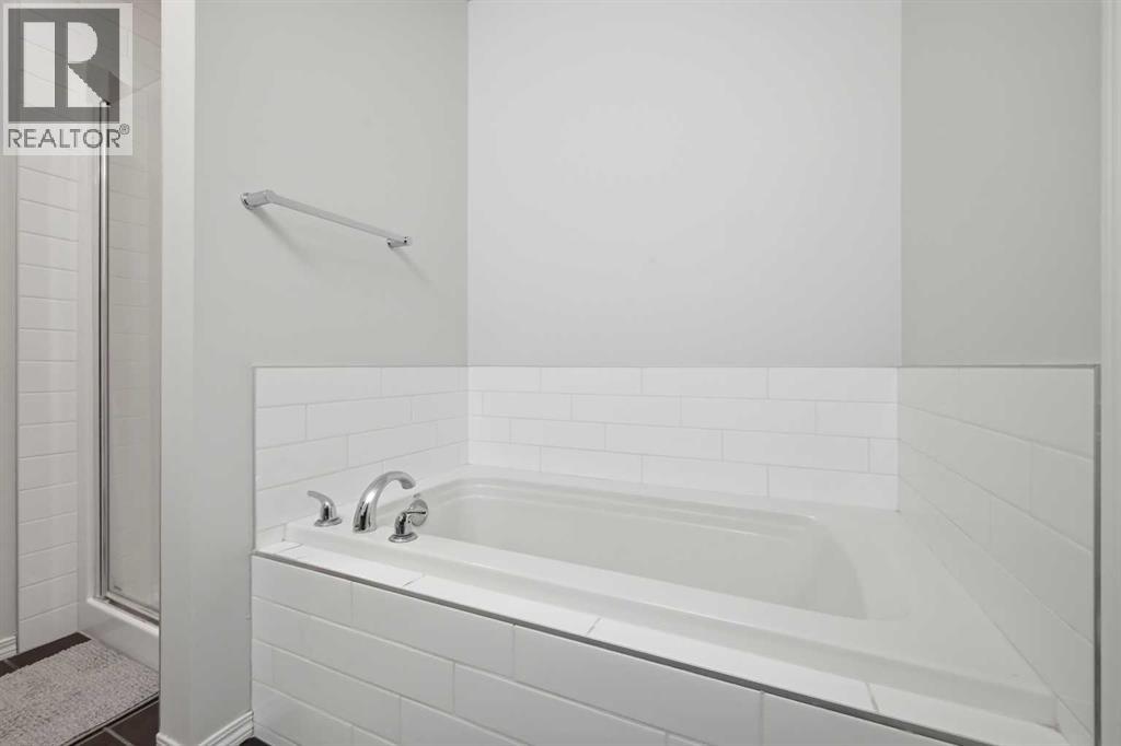 14 Skyview Point Road NE - 26