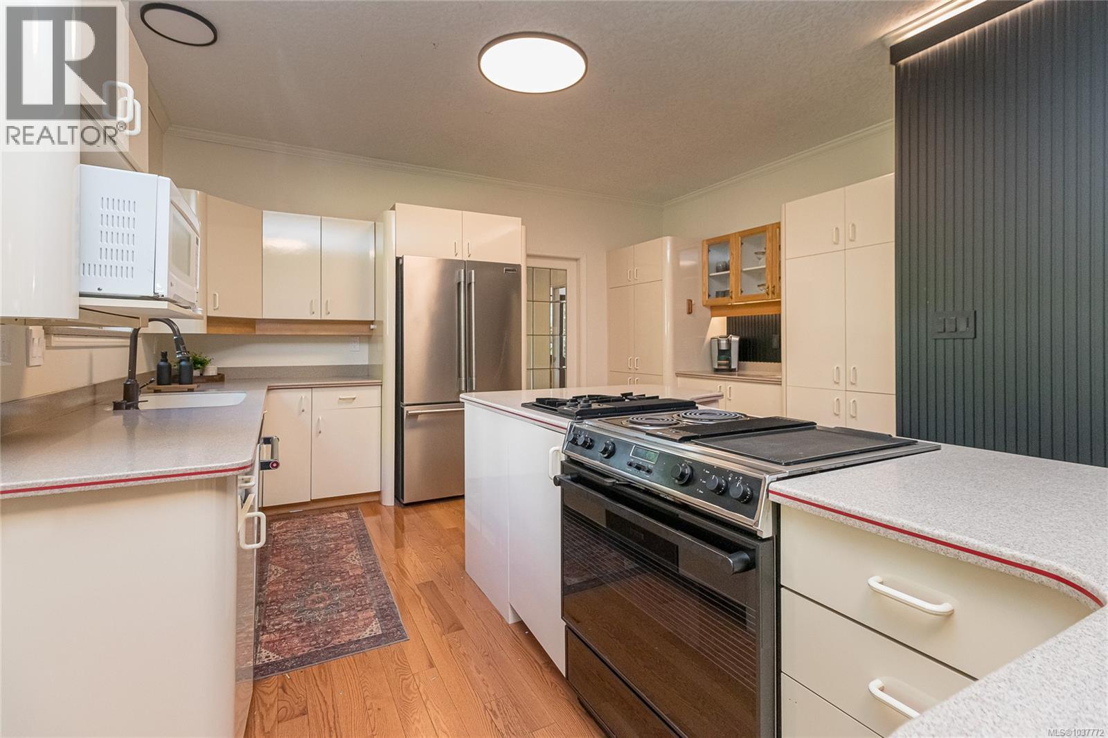 1855 Camas Dr - 17