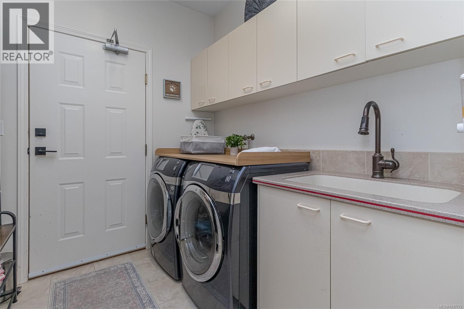 1855 Camas Dr - 43
