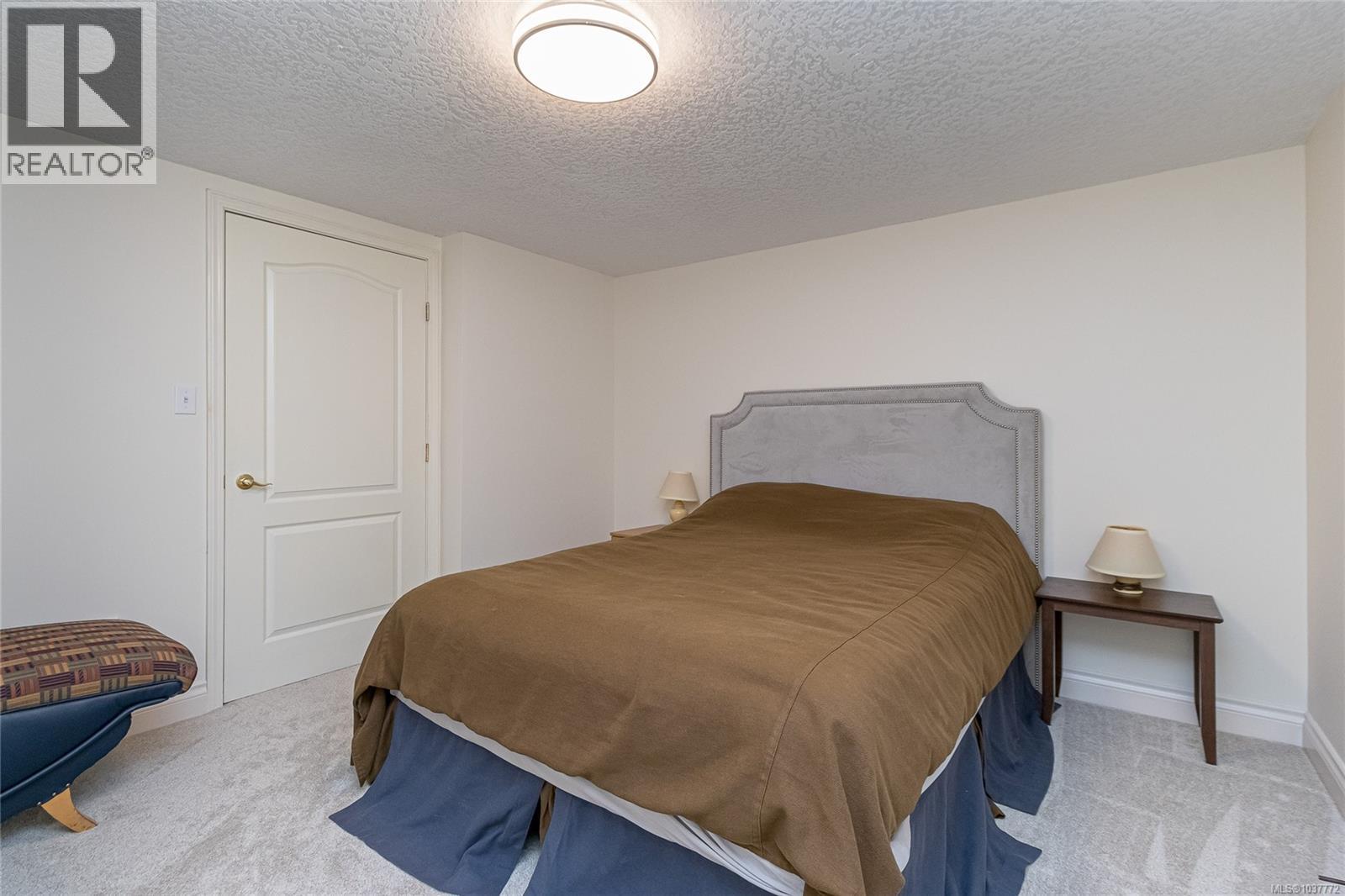 1855 Camas Dr - 39