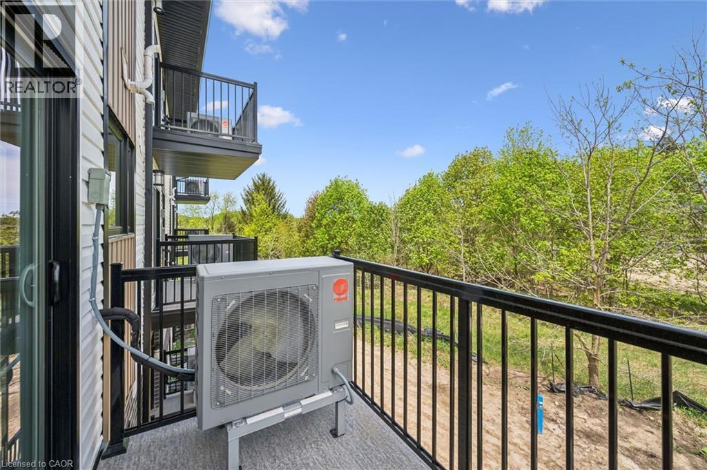 #1 465 W GARAFRAXA Street W - 11