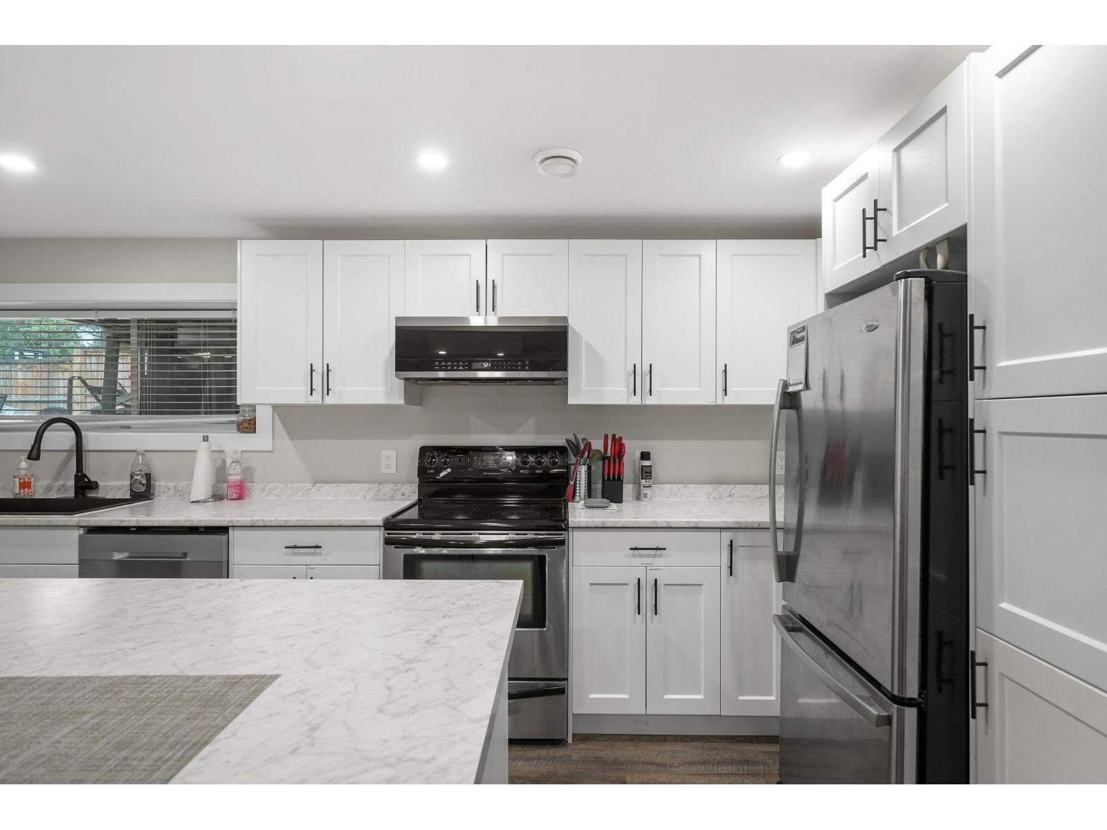 8057 WAXBERRY CRESCENT, Mission