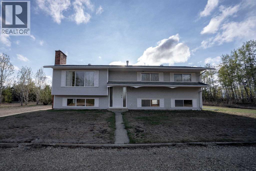 234054A Highway 2 — photo 33