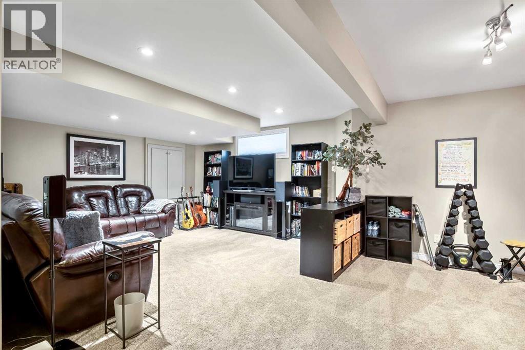 221 Drake Landing Lane - 24