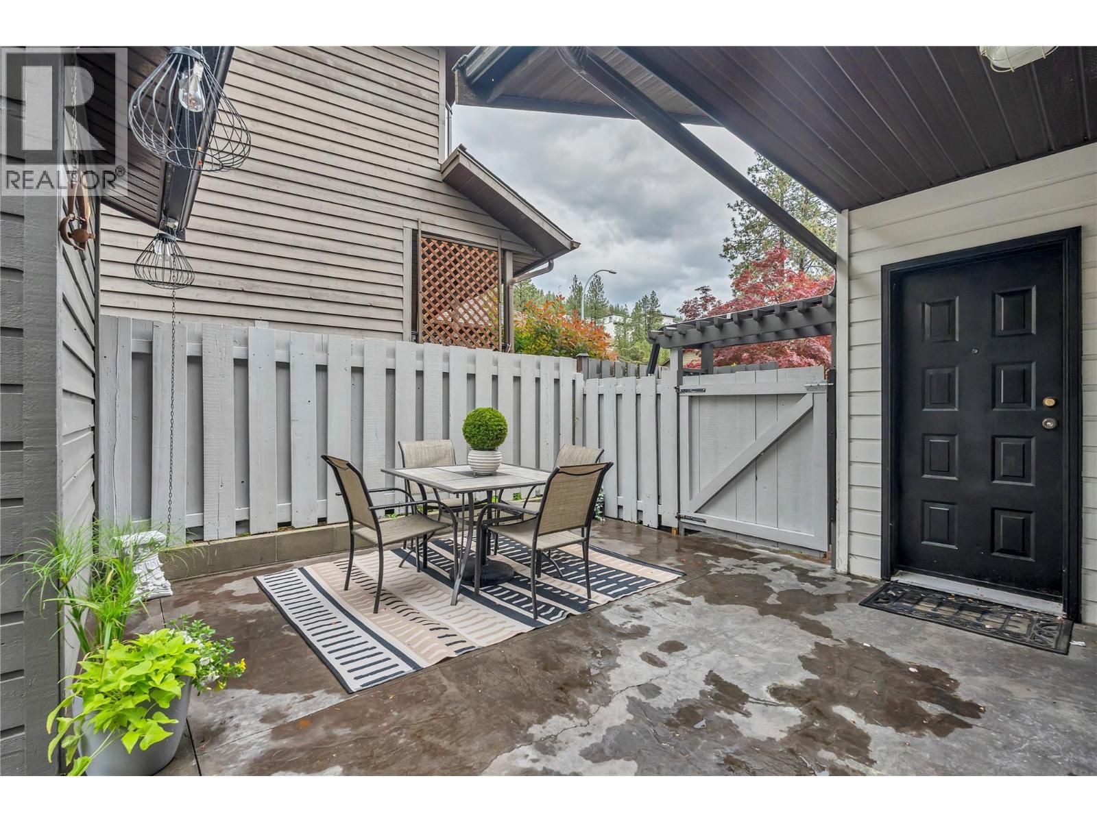769 Balsam Avenue - 36