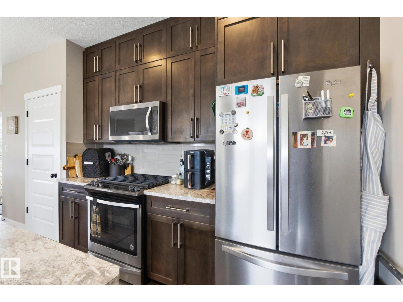 34 BRICKYARD DR - 23