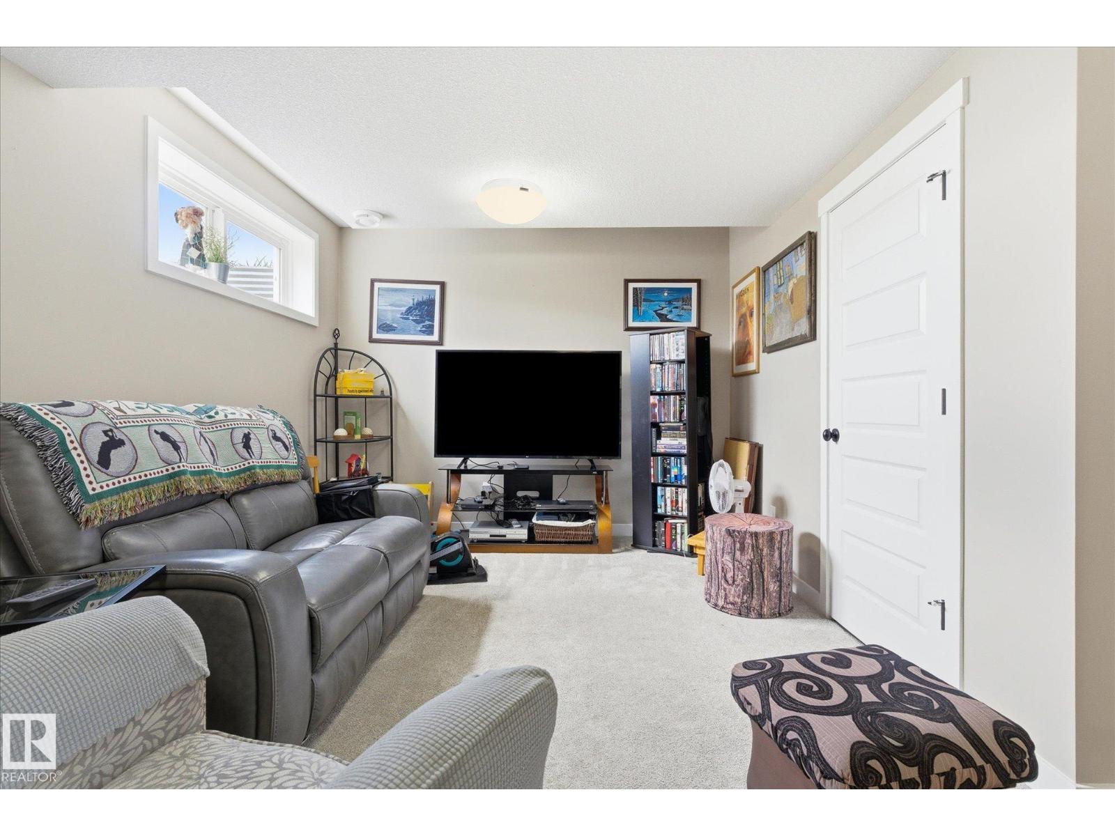 34 BRICKYARD DR - 36