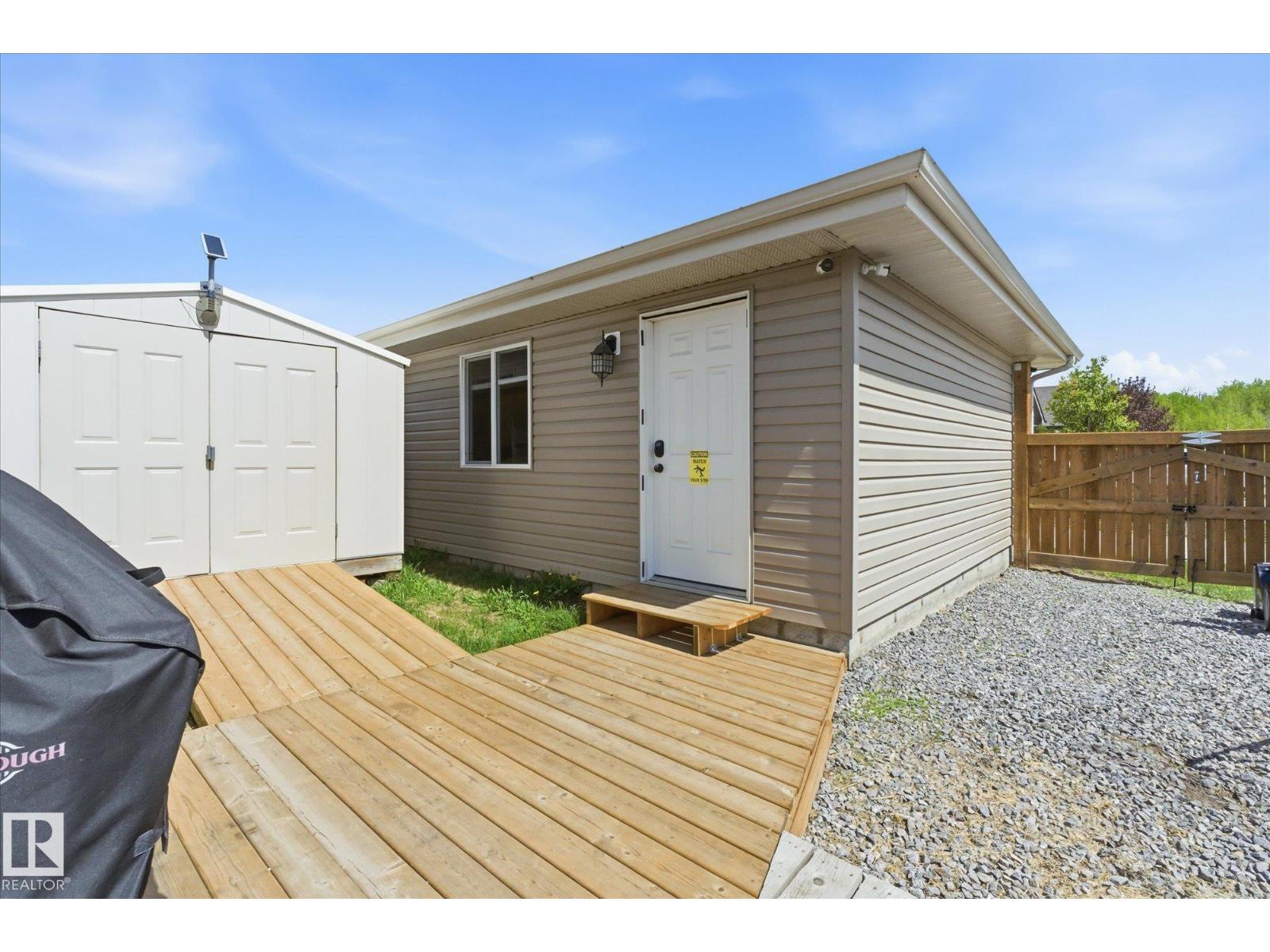 34 BRICKYARD DR - 50