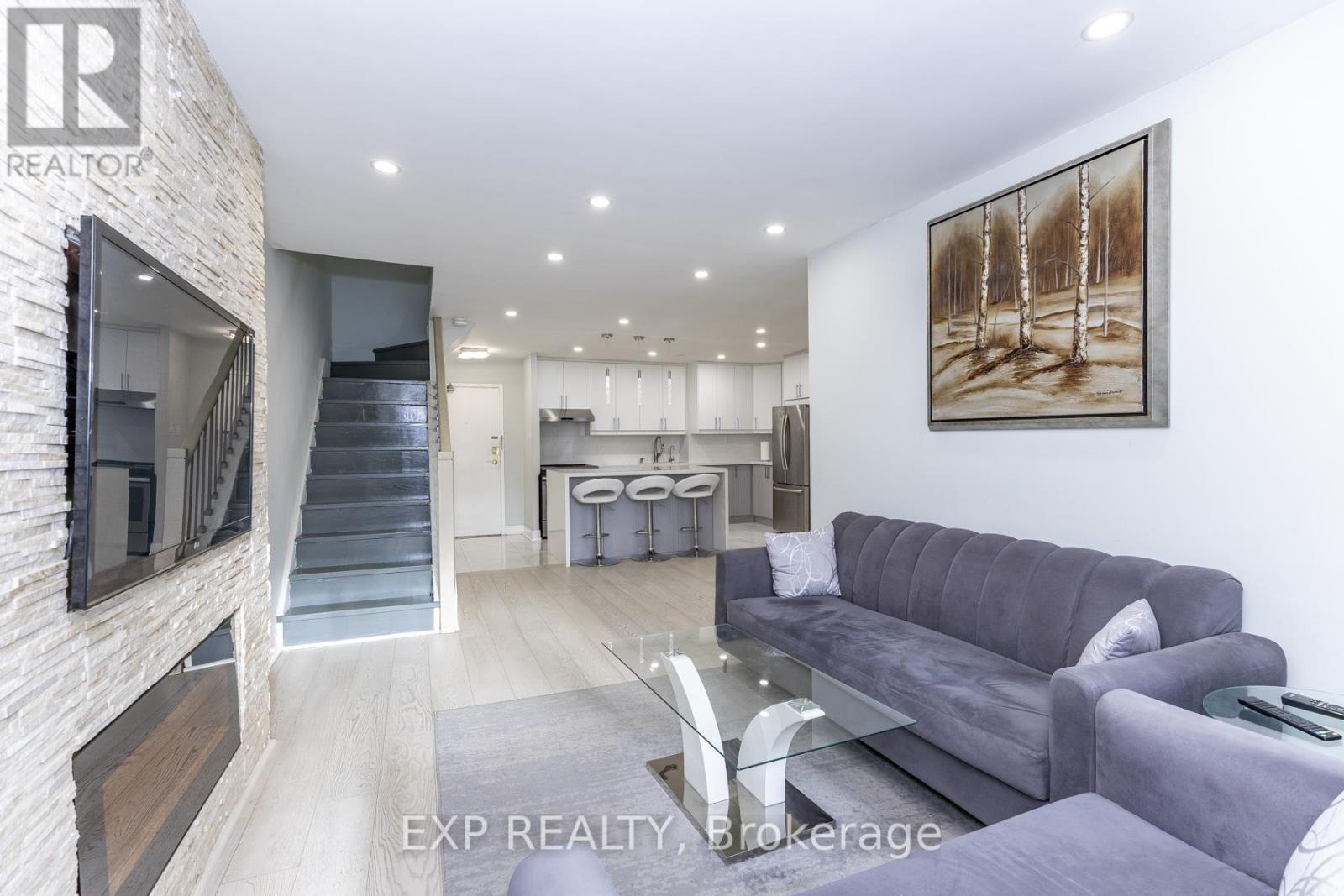 #110 4001 DON MILLS ROAD - 22
