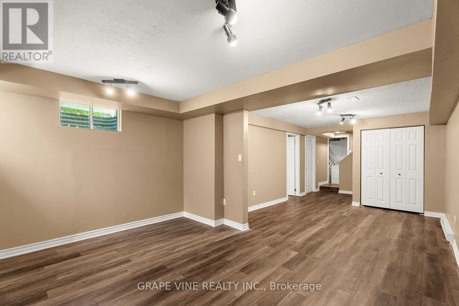 121 PORCUPINE TRAIL - 28