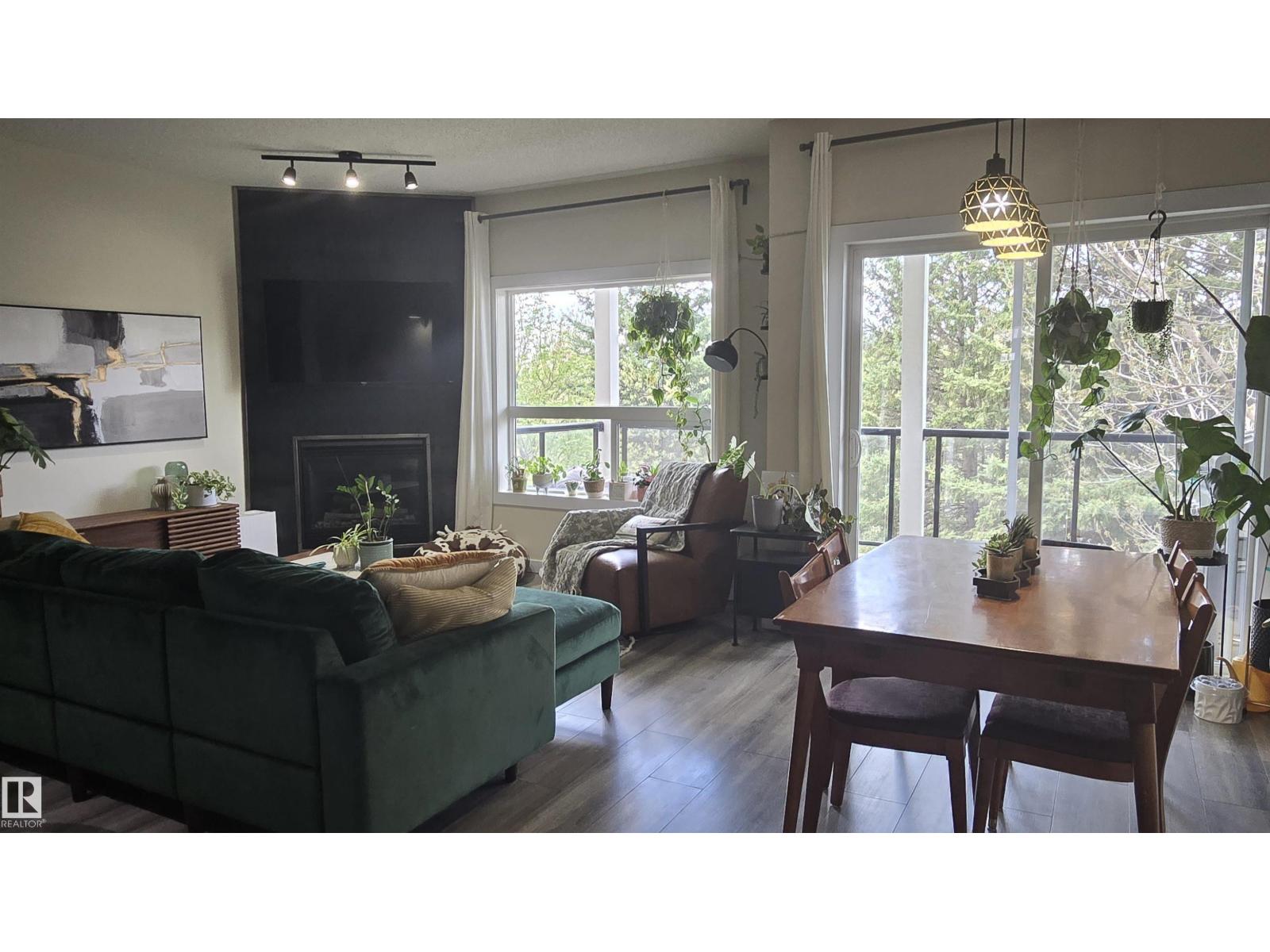 #90 3010 33 AV NW - 19