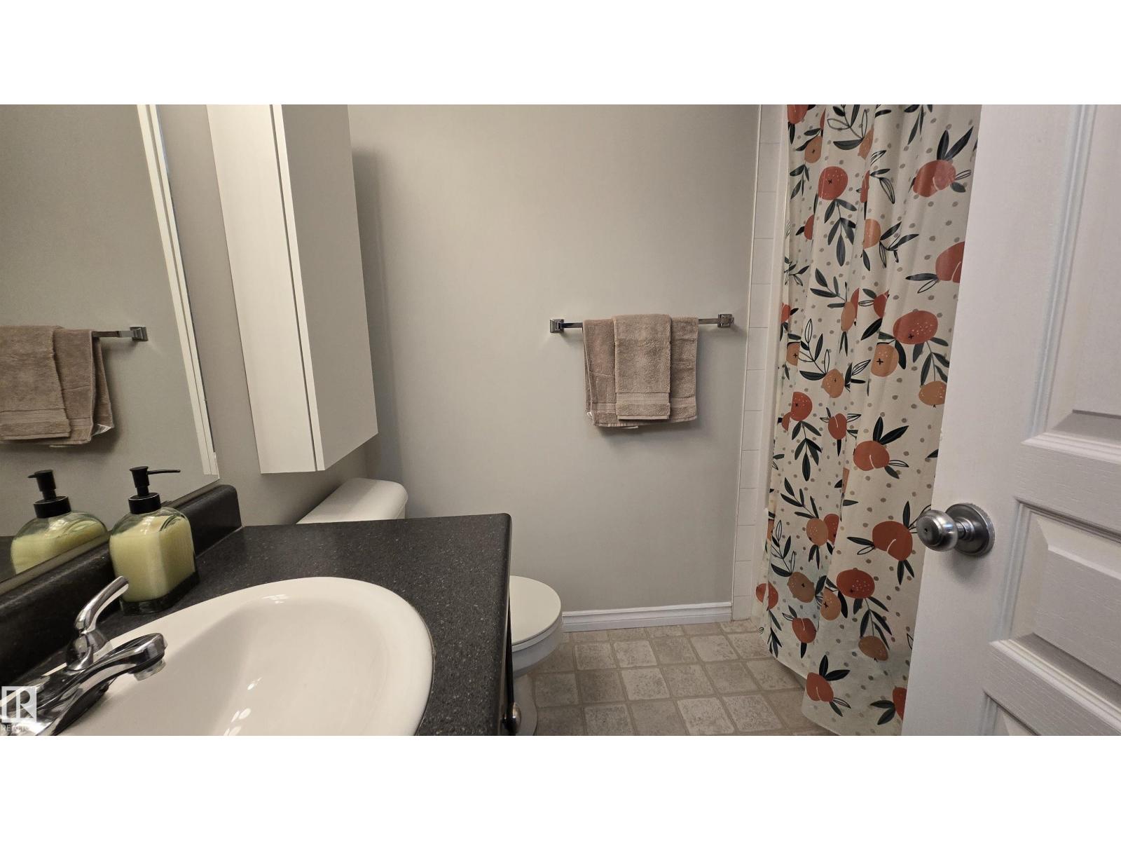 #90 3010 33 AV NW - 26