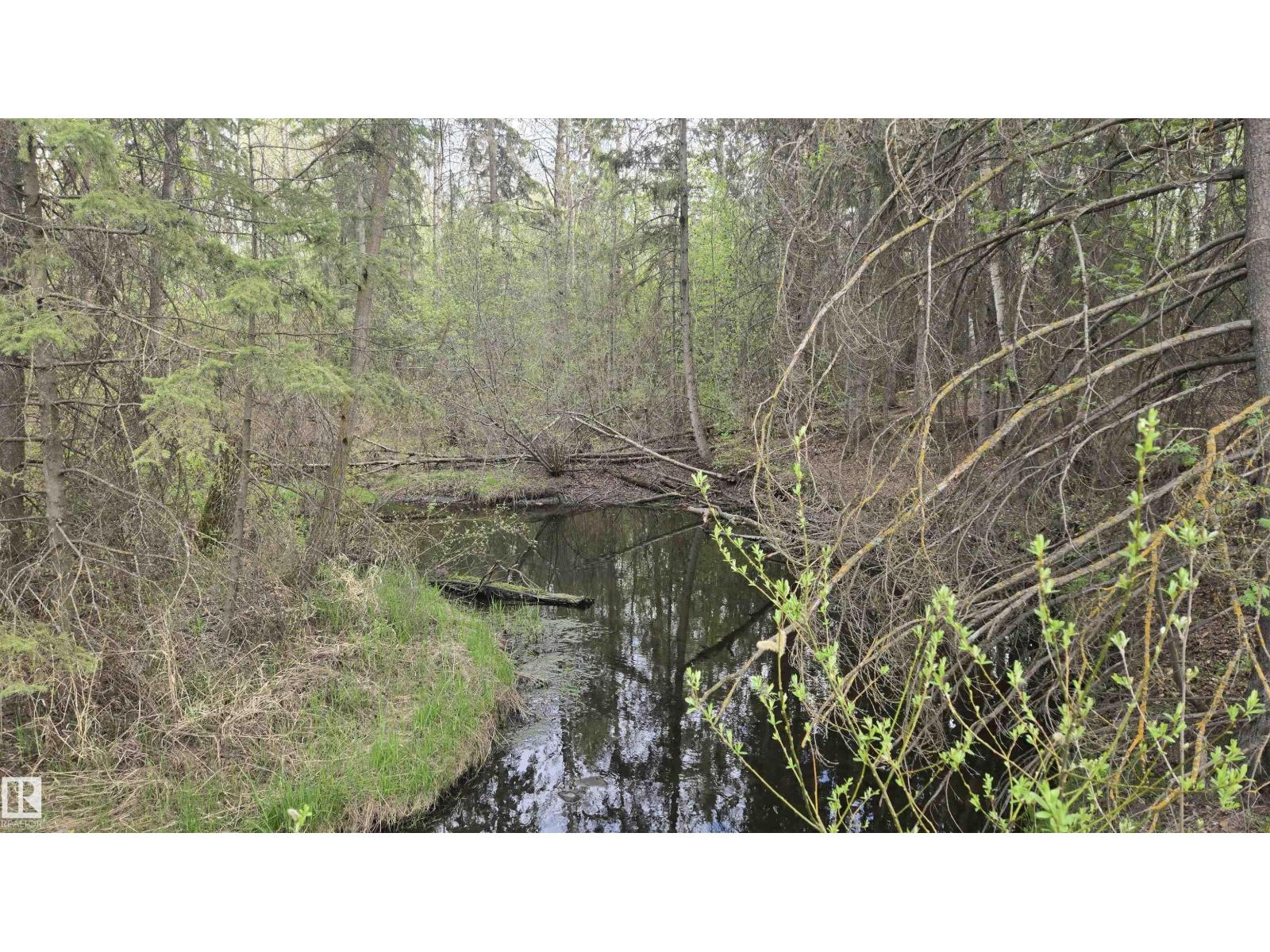 #90 3010 33 AV NW - 40