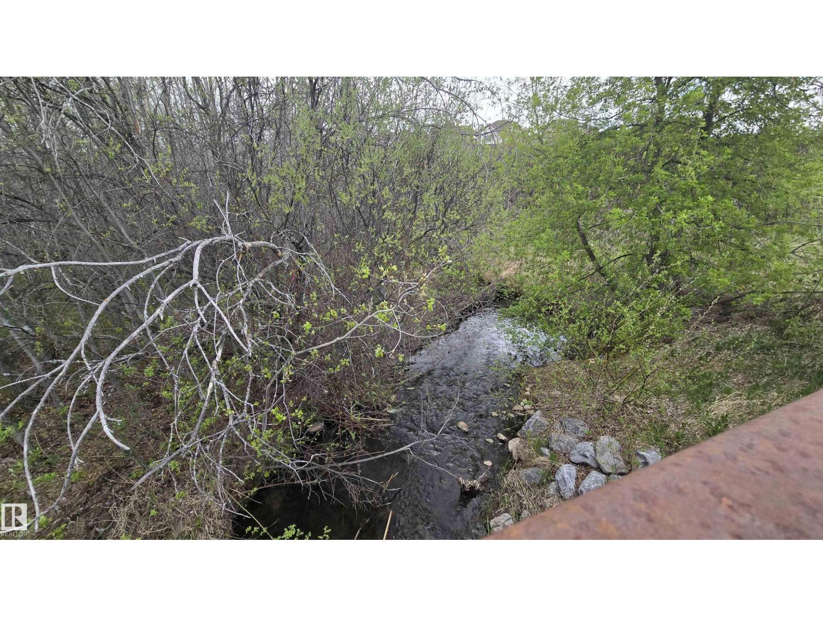 #90 3010 33 AV NW - 46