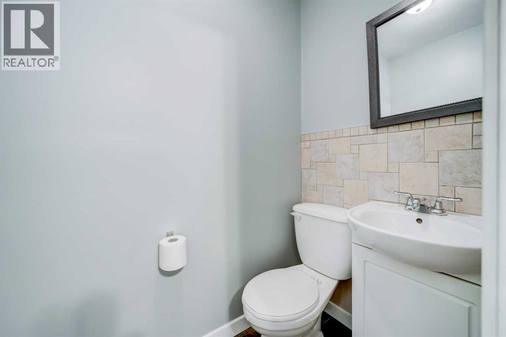 2401 210 Street - 17
