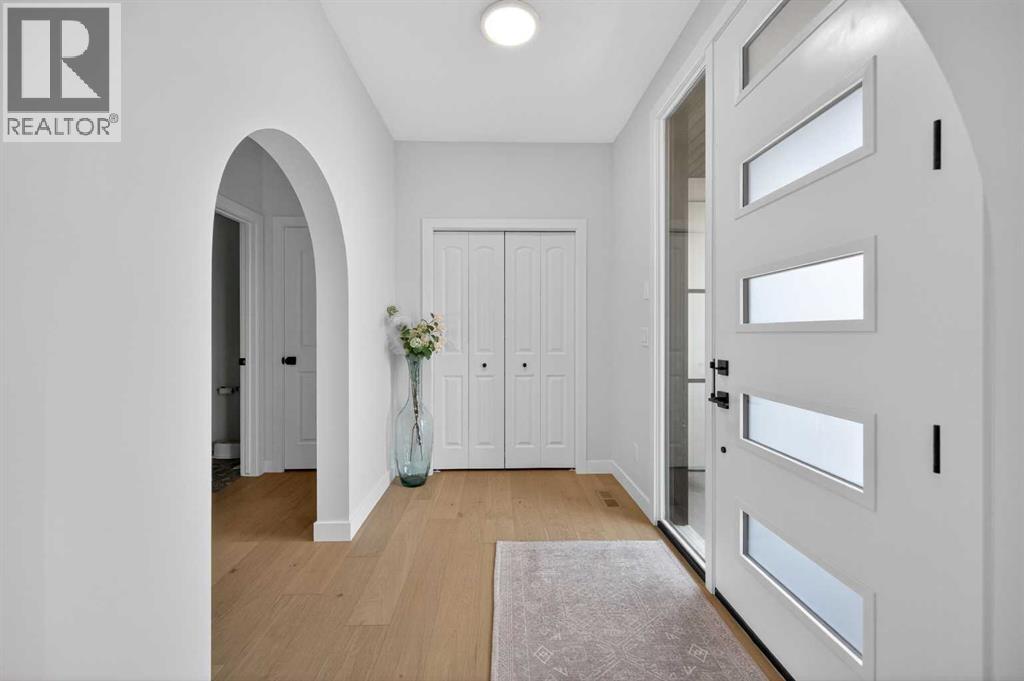 267 Bluerock Avenue SW - 8