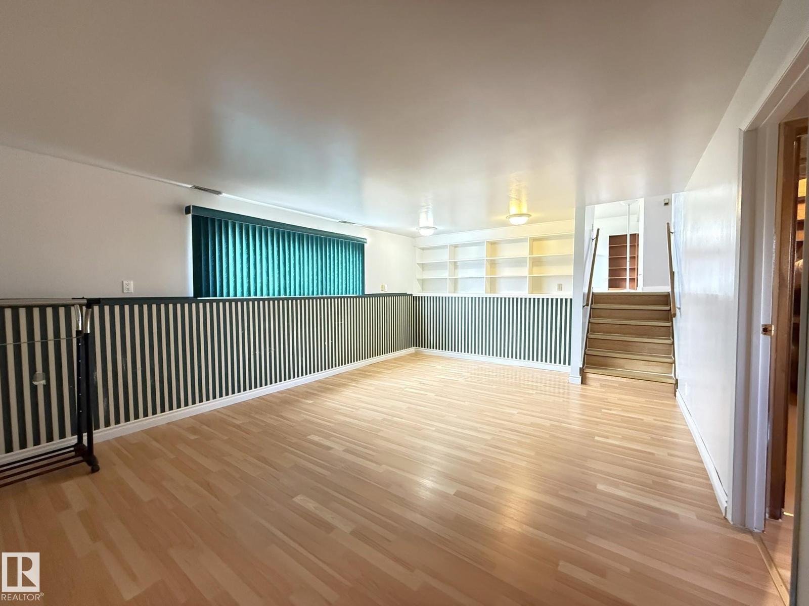 4608 52 AV — photo 22