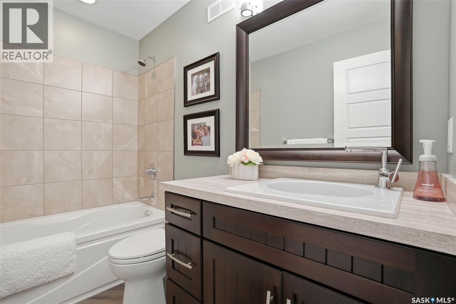 303 Brookmore CRESCENT - 19