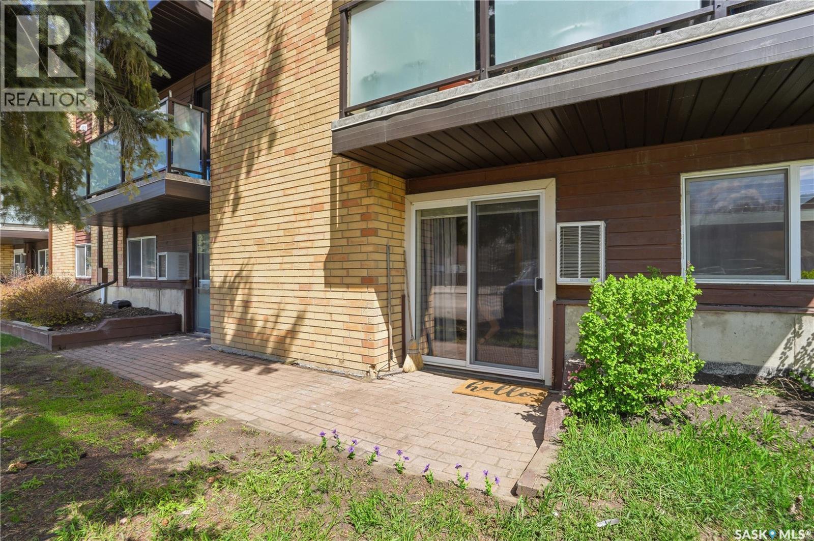 #107 415 Tait COURT - 20