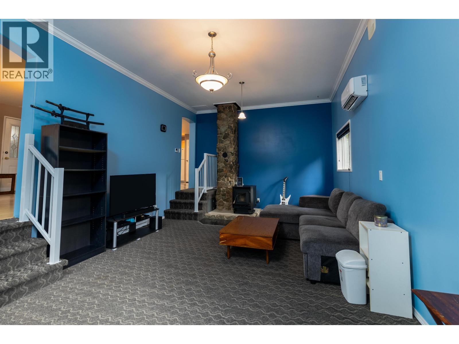 3852 MULLER AVENUE - 2