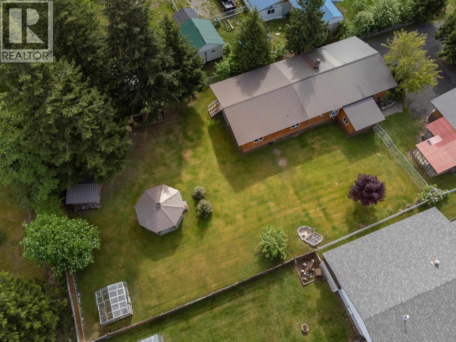 3852 MULLER AVENUE - 32