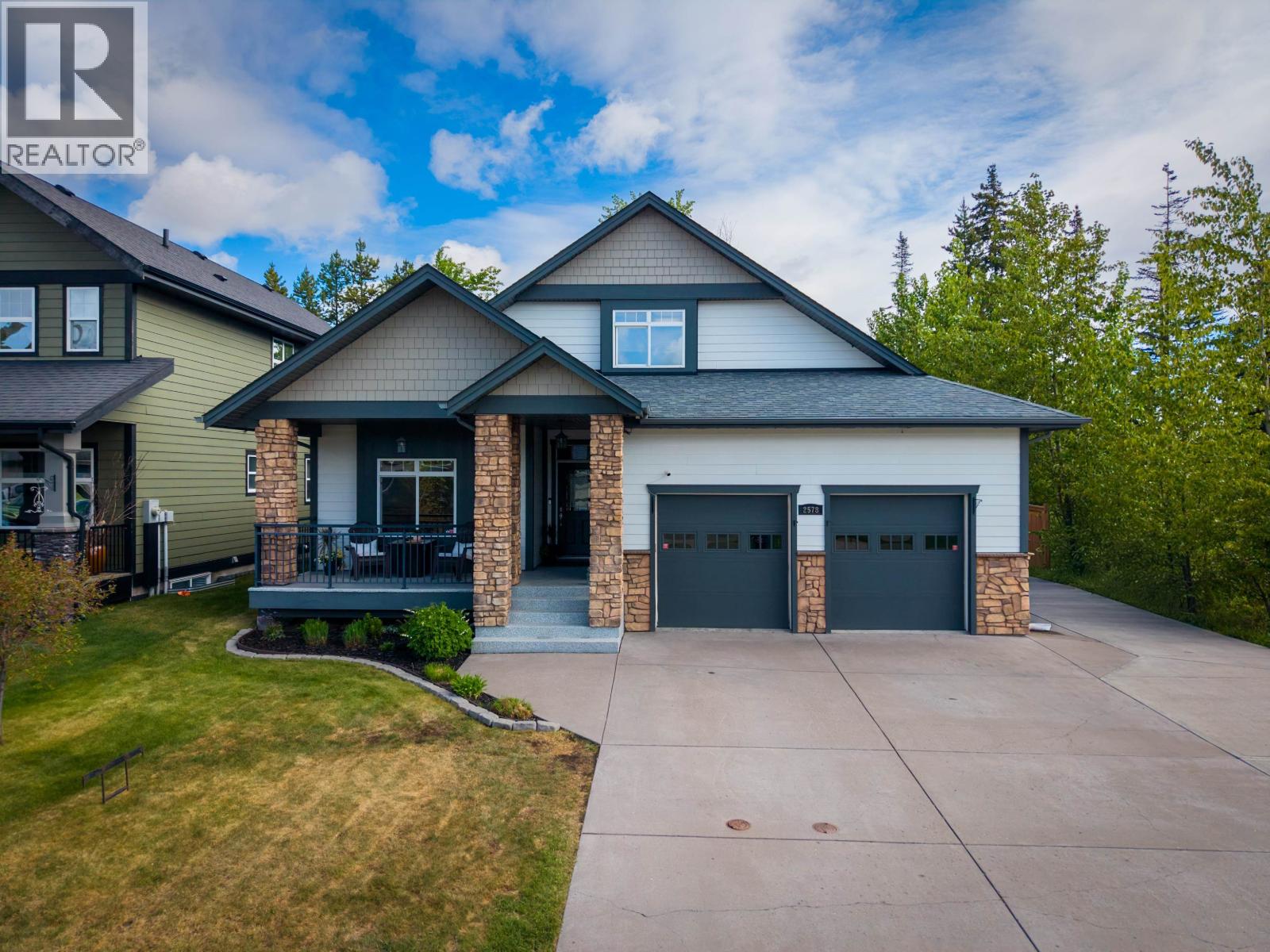2578 MAURICE DRIVE - 1