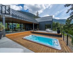 9304 Steller's Way, Whistler, BC V8E1M1 Photo 18