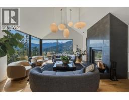 9304 Steller's Way, Whistler, BC V8E1M1 Photo 10