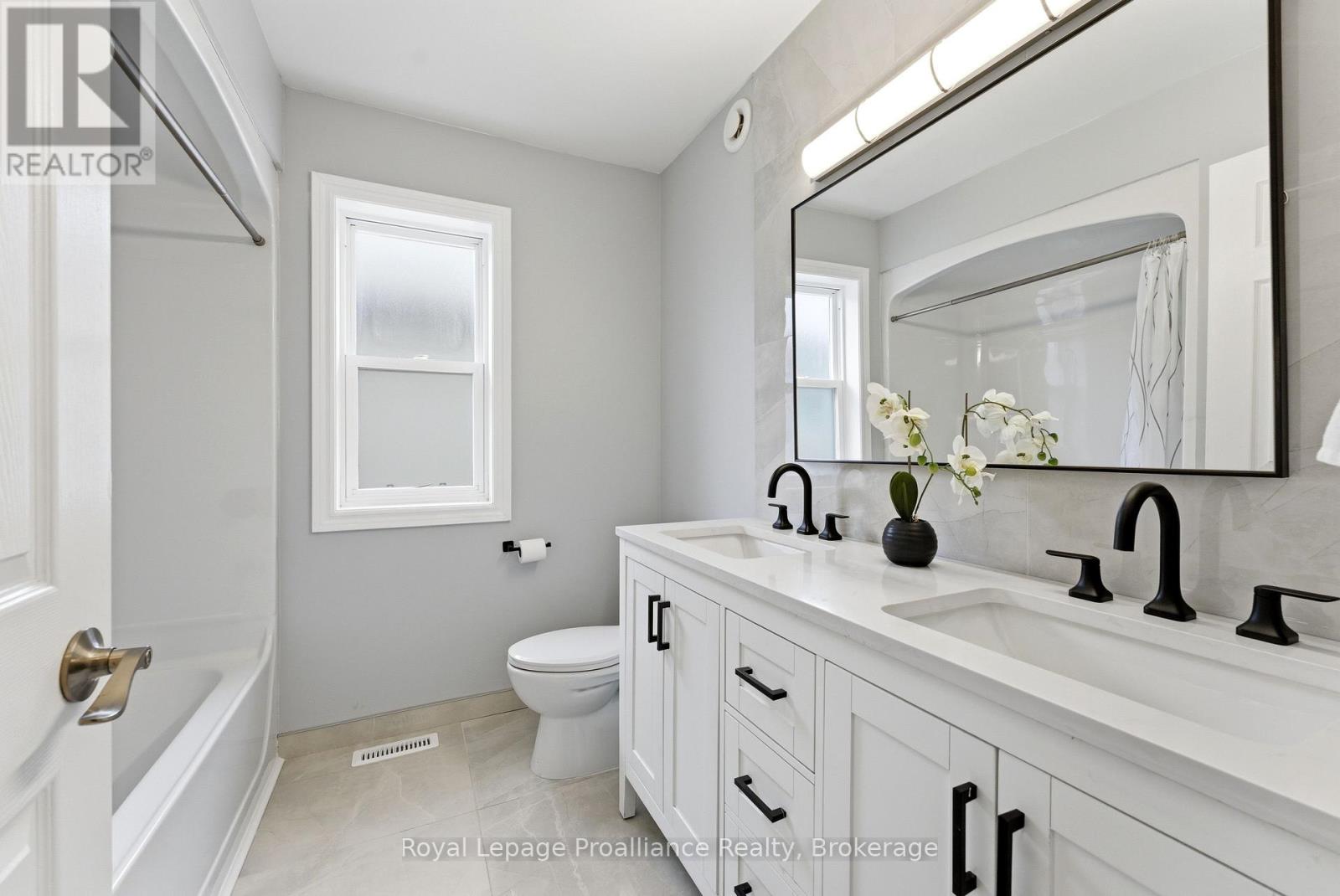 116 PINE STREET - 14