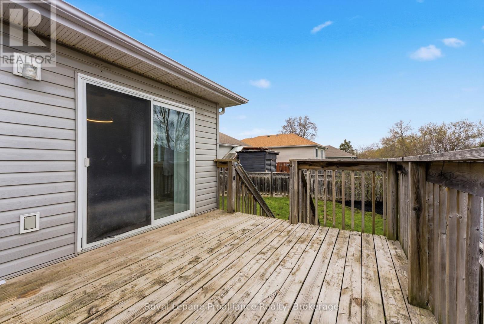 116 PINE STREET - 39
