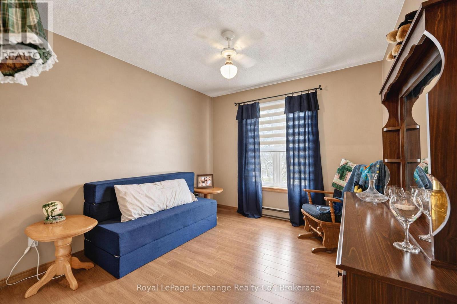 28 MAPLE STREET - 30