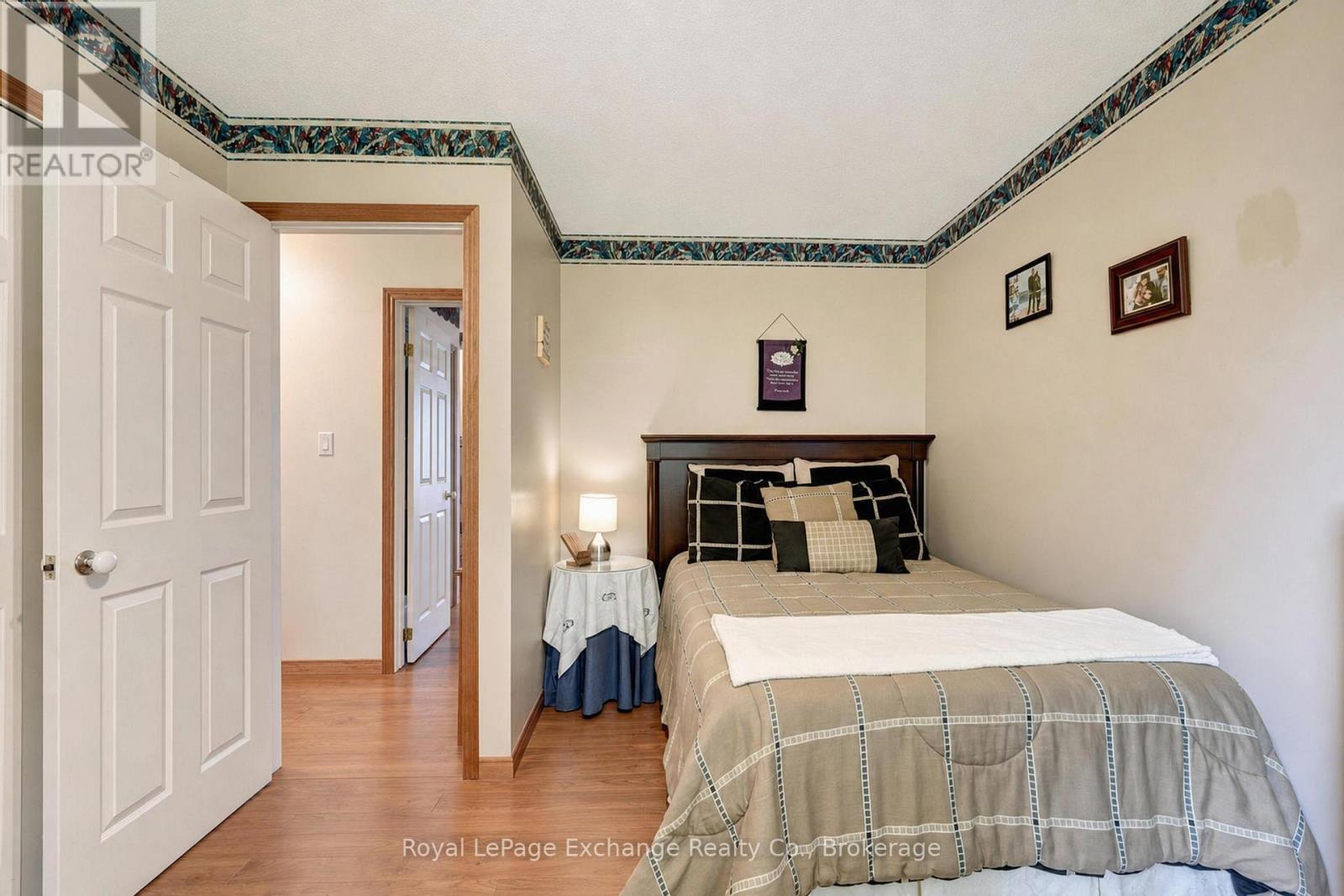 28 MAPLE STREET - 34