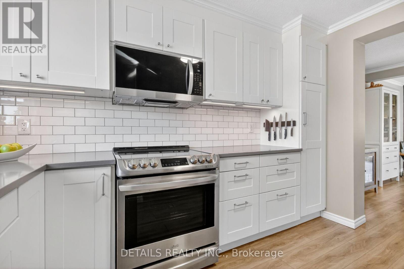 1033 AVIGNON COURT - 8
