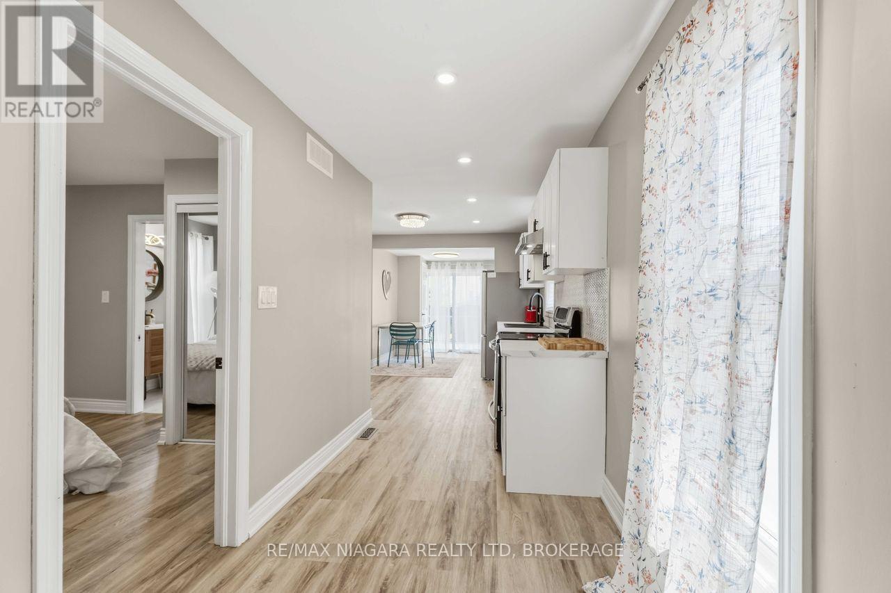 77 SEMLEY AVENUE - 9