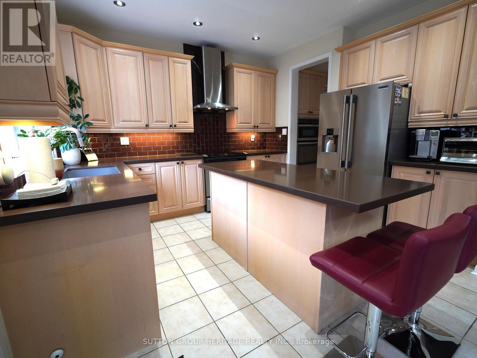 5 BAINTREE STREET - 12