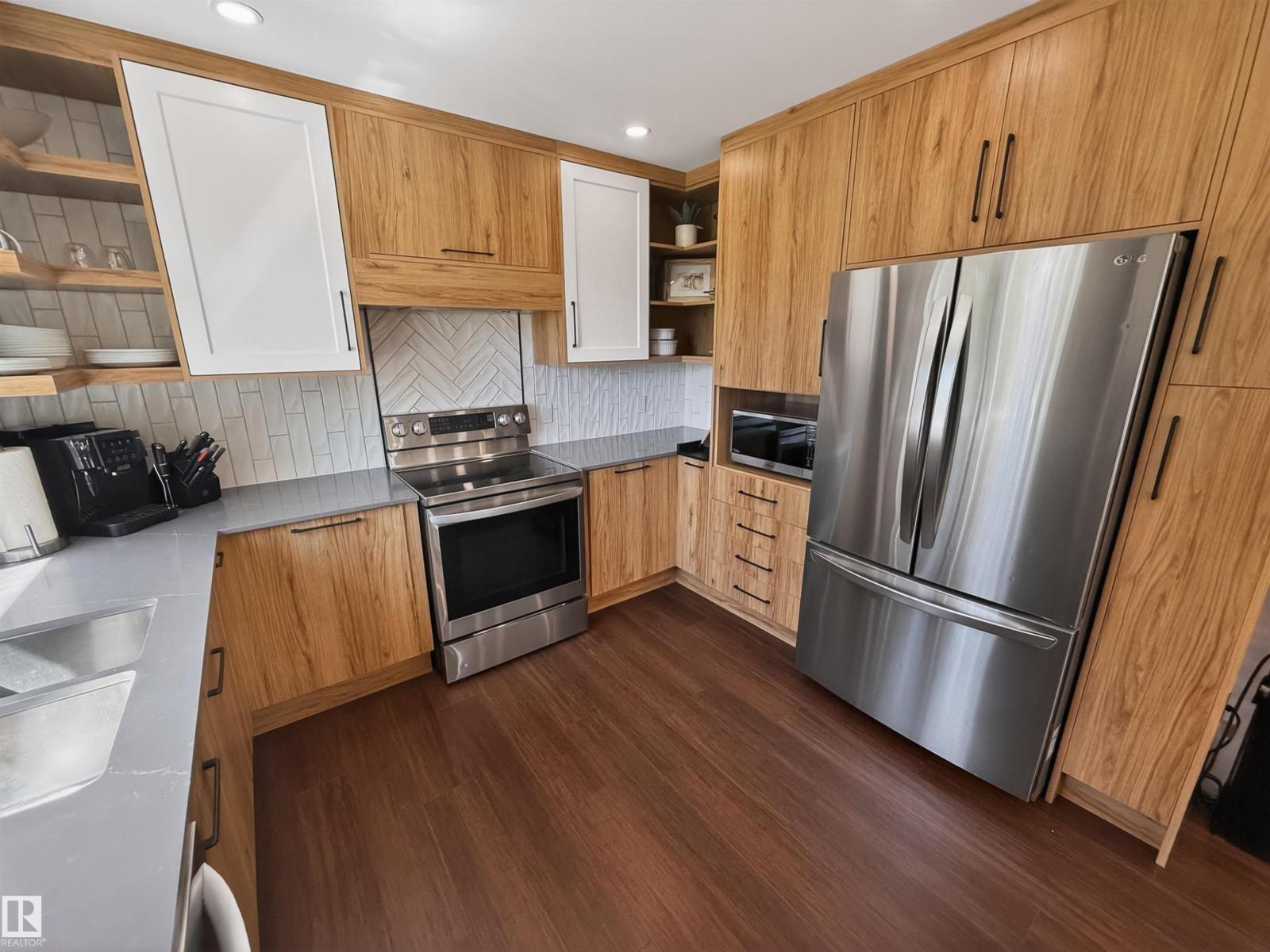 #3 53227 RGE ROAD 15 - 14