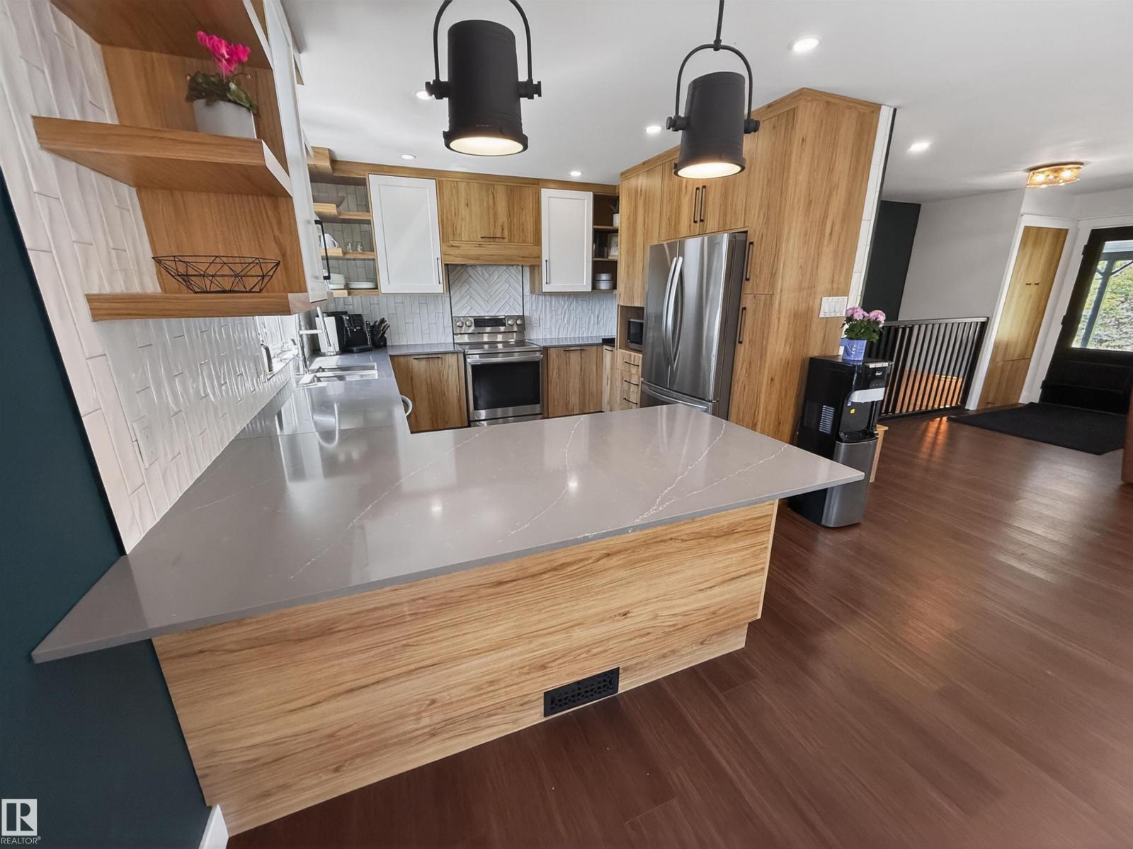 #3 53227 RGE ROAD 15 - 15